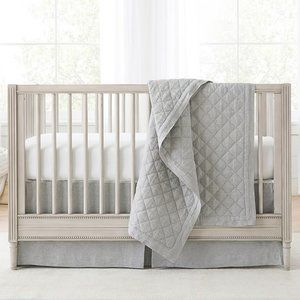 Pottery Barn Kids EUC Belgian Flax Linen Baby Crib Bedding- Gray